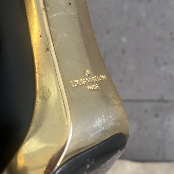 Louis Vuitton Black Glossy Leather Sensual Pumps - Picture 12 of 13